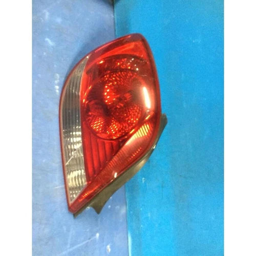 Used OEM Part - Rear tail light left compatible with HYUNDAI COUPE (01-05)(05-07)(07-09) In SPOSTAMENTO) 2.0 2001