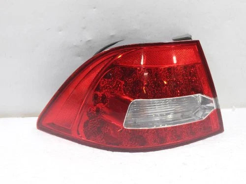 Luz trasera / calavera combinada Kia 2010 OEM 92401 2G500