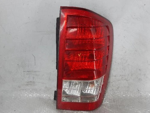 Right rear combination tail light assembly compatible with Kia Carnival 2014, genuine OEM replacement part 92402 4J000