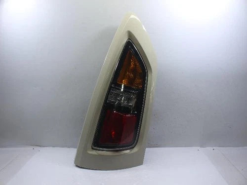 Rear combination tail light compatible with Kia Soul 2010 (right side/passenger side) OEM 924022K0