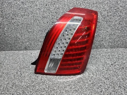 Right rear combination tail light assembly compatible with Kia Amanti 2010, genuine OEM replacement part 92402 3F800