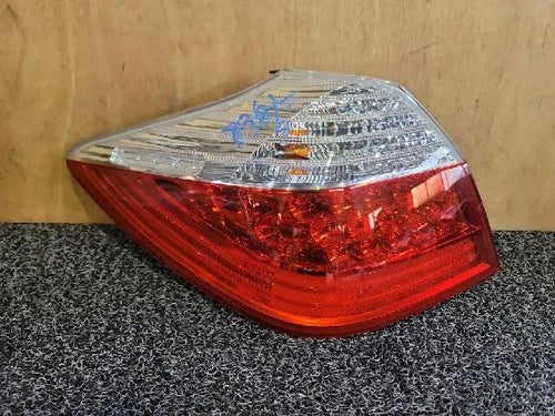 Rear combination tail light Hyundai Genesis 2008 (Tail Light left) OEM 92401 3M000