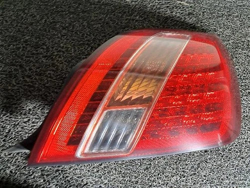 Right rear combination tail light assembly Kia Amanti 2008 OEM 92402 3F500