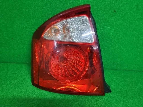 Left rear combination tail light assembly compatible with Kia Sorento 2004, genuine OEM replacement part 92401 2F000