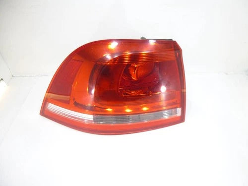 Automotive Replacement Part - Volkswagen Touareg II 2013 Tail Light left 7P6945095F MRS30713