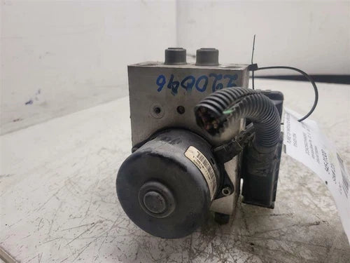 Bomba/Módulo ABS OEM usada - ABS Anti-Lock Brake Pump Fits 1999-2001 Chrysler LHS 3.2L