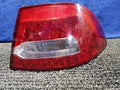 Conjunto de faro/calavera trasero combinado derecho Kia 2010 OEM 92402 2G500