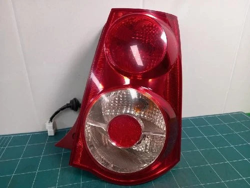 Right rear combination tail light assembly compatible with Kia Picanto 2010, genuine OEM replacement part 92402 07600