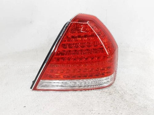 Conjunto de faro/calavera trasero derecho para Hyundai Equus 2007, pieza original OEM 92402 3B501