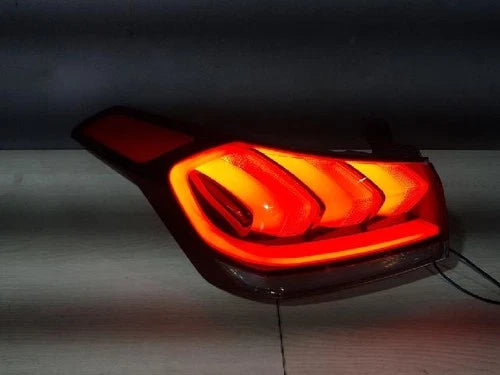 Left rear combination tail light assembly compatible with Hyundai DH 2015, genuine OEM replacement part 92401B1000