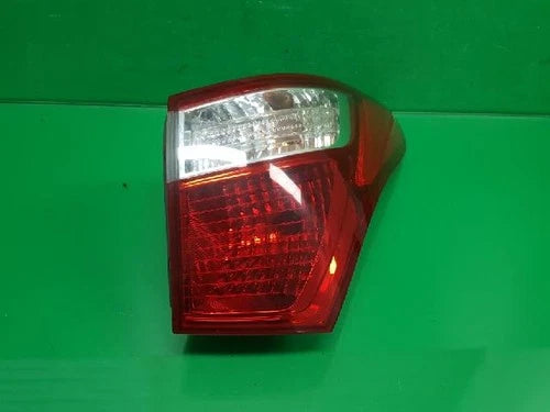 Used OEM Part - Combination Tail Light Assembly Hyundai Veracruz 2009 (right side) OEM 92402 3J200