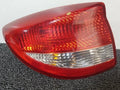 Rear tail light assembly Kia Sorento 2003 OEM 92401 FD000