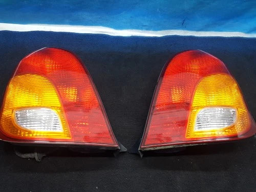 Rear tail light OEM compatible with Kia Carens 2000 0K2C051060A