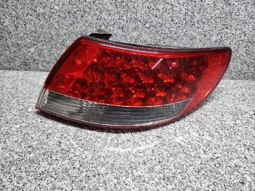 Rear combination tail light (right) compatible with Hyundai Azera 2009, genuine OEM replacement part 92402 3L002