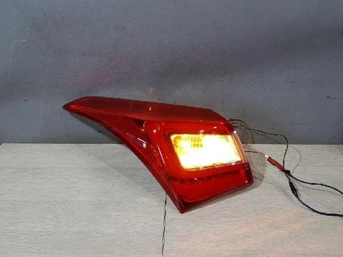 Left rear tail light assembly compatible with Hyundai i30 2014, genuine OEM replacement part 92401A5101