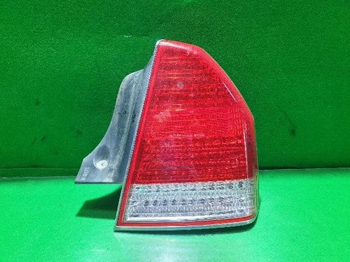 Right rear tail light (Lamp combination rear right) compatible with Hyundai Equus 2002, OEM 92402 3B300