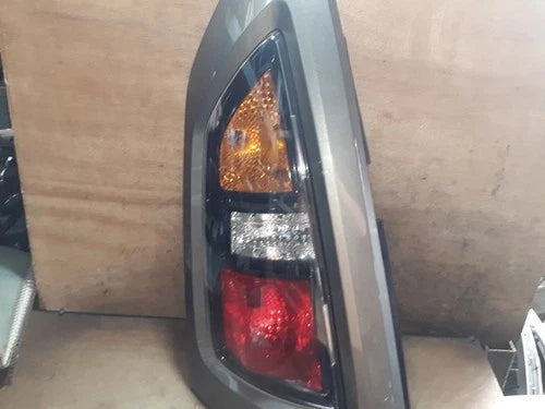 Rear combination tail light assembly (left) compatible with Kia Soul 2010, genuine OEM replacement part 92410 2K000