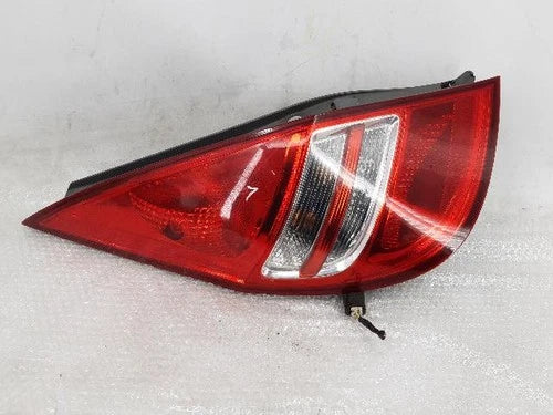 Left rear tail light assembly compatible with Hyundai i30 2010, genuine OEM replacement part 92401 2L000