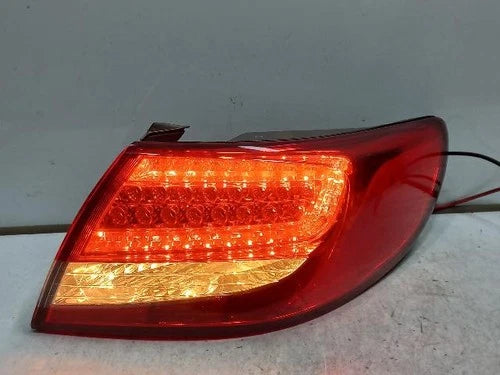 Right rear combination tail light assembly OEM 924023L500 compatible with Hyundai Azera 2010