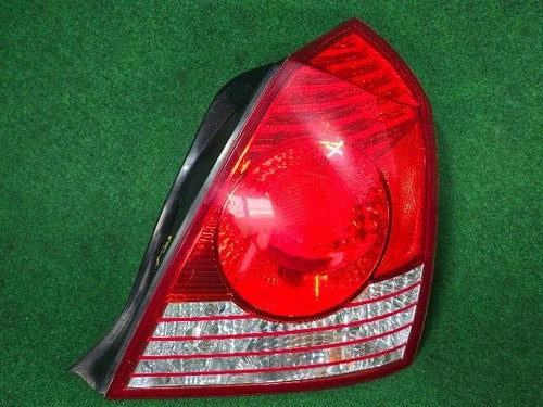 Right rear combination tail light assembly compatible with Hyundai Elantra 2006, genuine OEM replacement part 924022D500