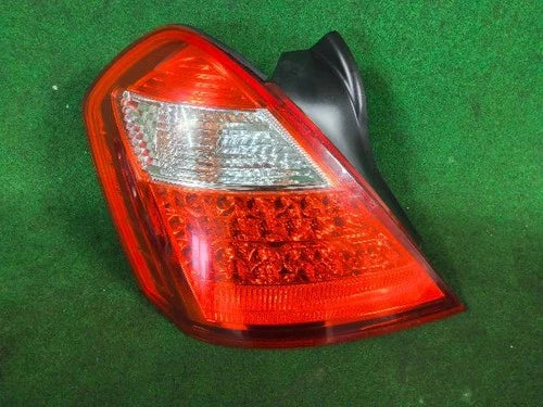 Renault Korea SM7 2009 Combination Tail Light (left side/driver side) OEM 5380152700