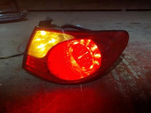 Right outer rear tail light assembly compatible with Hyundai Elantra 2010, genuine OEM replacement part 92402-2Q000