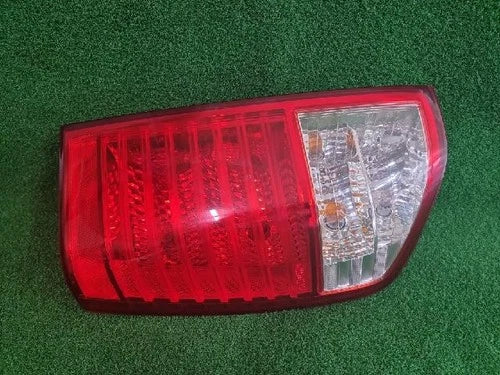 Conjunto de faro/calavera trasero derecho combinado para Kia Carnival 2006, pieza original OEM 92402 4D000