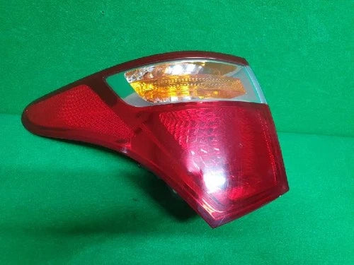 Left outer rear tail light assembly compatible with Hyundai Veracruz 2008, genuine OEM replacement part 92401 3J000