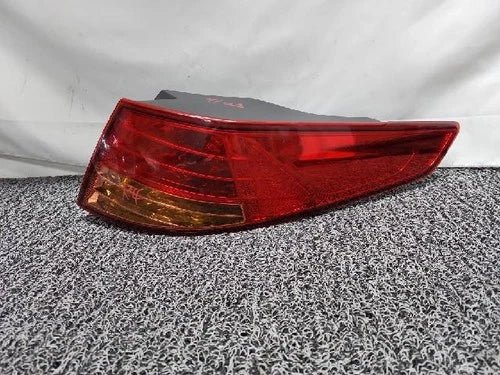 Right rear combination tail light assembly compatible with Kia K5 2013, genuine OEM replacement part 92402 2T000