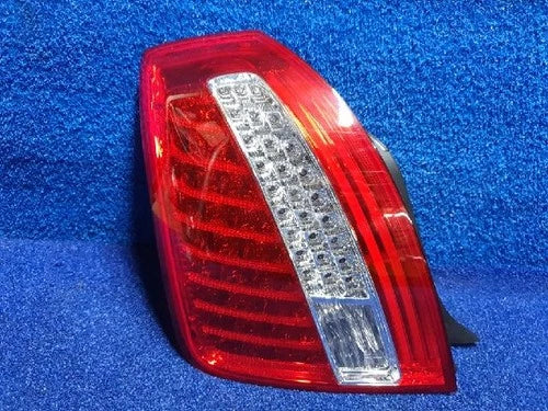 Left rear combination tail light assembly compatible with Kia Amanti 2010, genuine OEM replacement part 924013F800