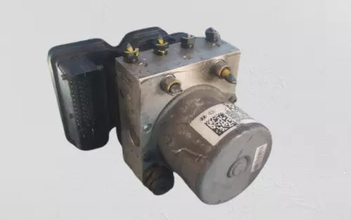 Bomba/Módulo ABS OEM usada para 2013-2015 Hyundai Genesis Cpe 2.0L 3.8L - 2.0L 3.8L