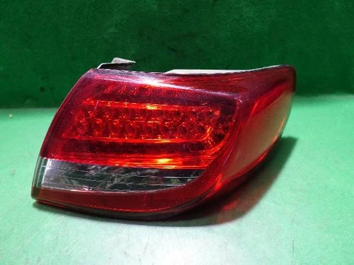 Conjunto de faro/calavera trasero derecho combinado OEM 92402 3L500 para Hyundai Azera 2010