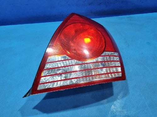 Conjunto de faro/calavera trasero derecho combinado OEM 92402 2D500 para Hyundai Elantra 2004