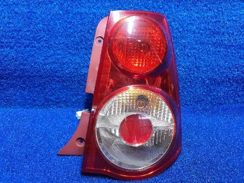 Right rear combination tail light assembly OEM 92402 07500 compatible with Kia Picanto 2010