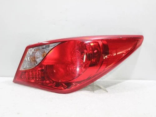 Rear tail light assembly (combination light rear) compatible with Hyundai YF 2013, OEM 924023S0