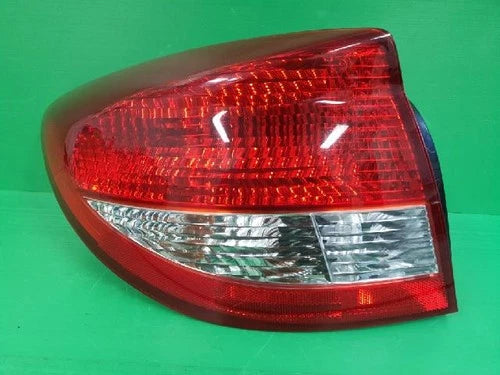 Refacción OEM Usada - Conjunto de luces traseras / calaveras combinadas Kia 2003 (lado izquierdo/conductor) OEM 92401FD000