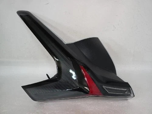 Rear combination tail light assembly (outer left) compatible with Kia K8 2024, OEM 92401 L8550