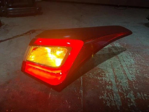 Rear tail light assembly compatible with Hyundai i30 2016, genuine OEM replacement part 92402-A5100