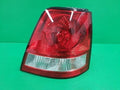 Right rear combination tail light assembly OEM 92402 3E000 compatible with Kia Sorento 2003