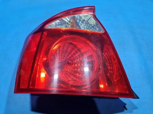 Left rear combination tail light assembly compatible with Kia Sportage 2005, genuine OEM replacement part 92401 2F000