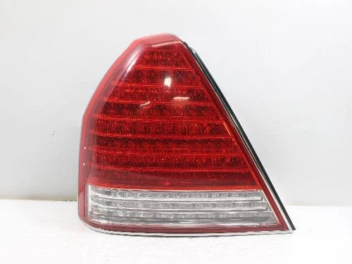Left rear tail light assembly compatible with Hyundai Equus 2008, genuine OEM replacement part 92401 3B501