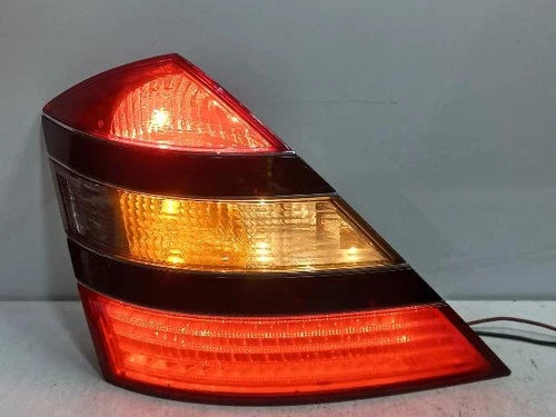 Used OEM Part - Rear tail light left compatible with Mercedes Benz S550 2007, genuine part A2218200164