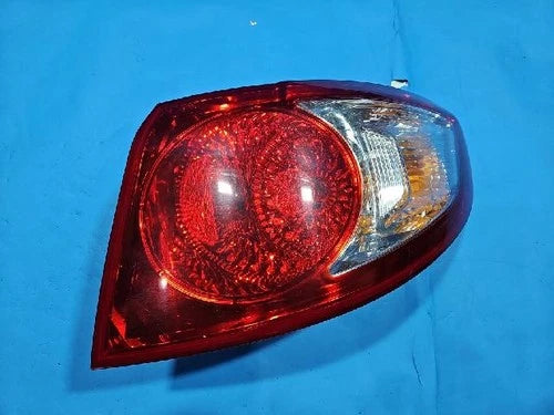 Conjunto de faro/calavera trasero exterior derecho (OEM) 92402 2B000 para Hyundai Santa Fe 2006