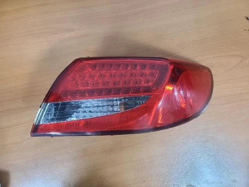 Conjunto de faro/calavera trasero derecho combinado OEM 92402 3L500 para Hyundai Azera 2010