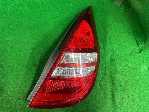 Used OEM Part - Rear tail light right (combination light rear) for Hyundai i30 2009, genuine OEM replacement part 92402 2L000