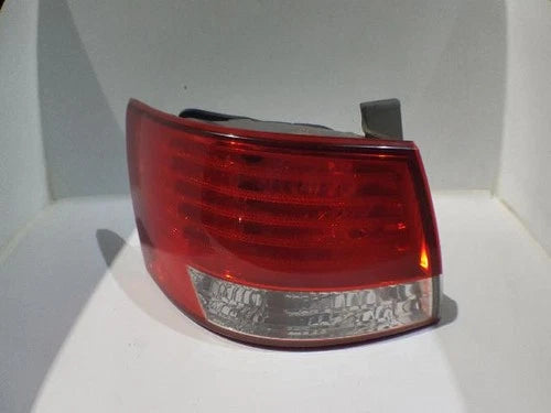 Hyundai 2008, luz trasera / calavera exterior izquierda (LH) OEM 92401 3K500