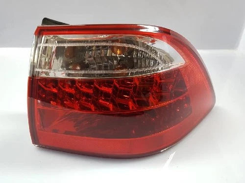 Right rear combination tail light assembly compatible with Kia Optima 2008, genuine OEM replacement part 92402 2G100