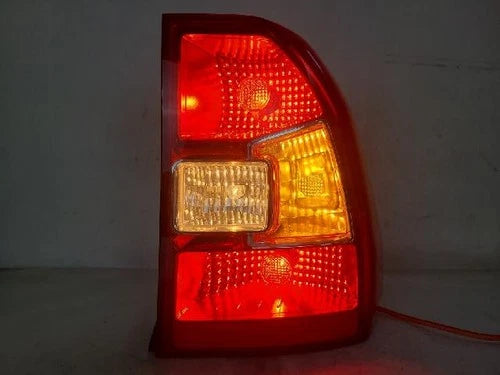 Right rear tail light assembly compatible with Kia Sportage 2008, genuine OEM replacement part 92402 1F500