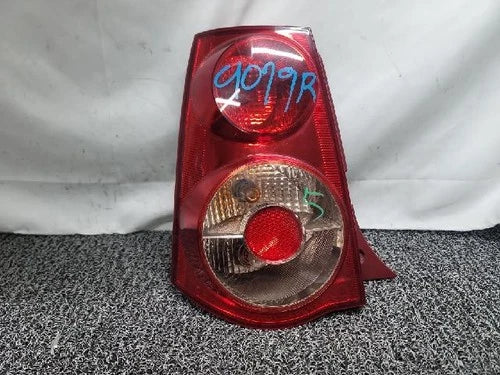 Right rear tail light assembly compatible with Kia Picanto 2009, genuine OEM replacement part 92402 07500