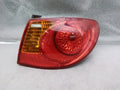Right rear combination tail light assembly OEM 92402 2D500 compatible with Hyundai Elantra 2007